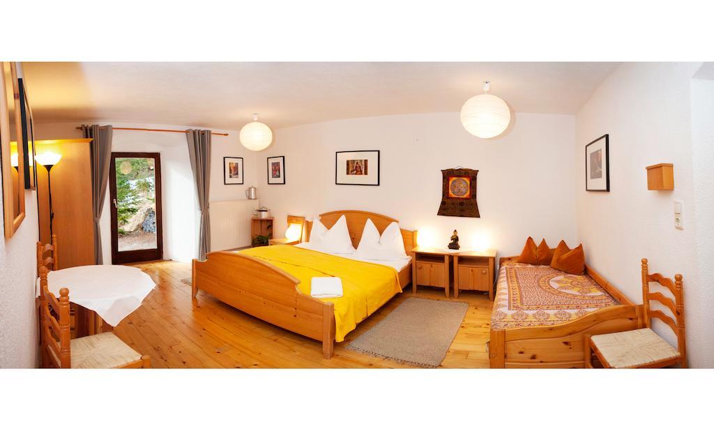 Yoga Resort Alpenretreat Nassereith Habitación foto